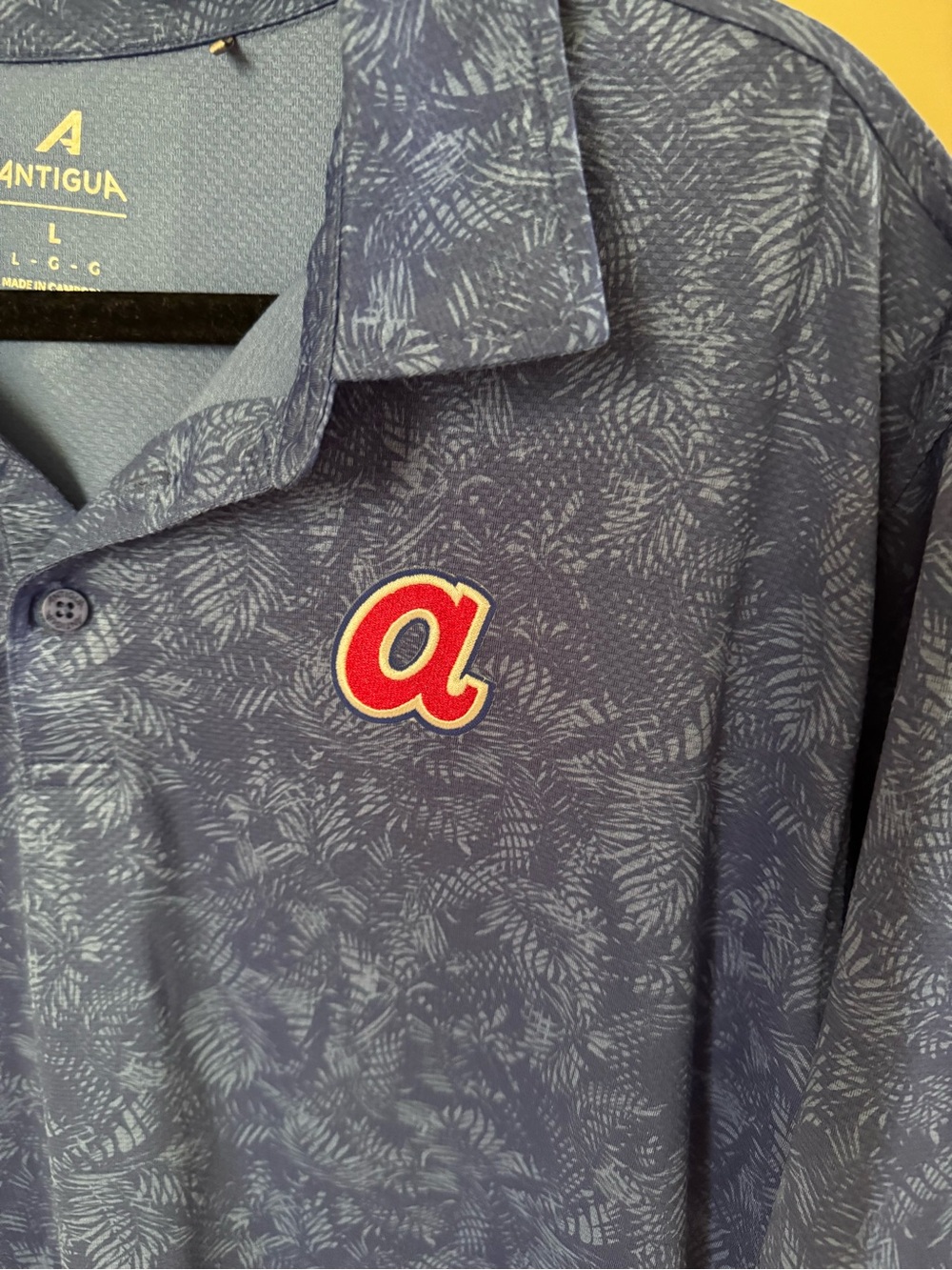 Atlanta Braves Antigua Men's Polo with City Connect Logo - Picture 3 of 6